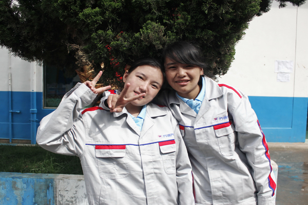 到云南萬通學(xué)汽修的女生.jpg