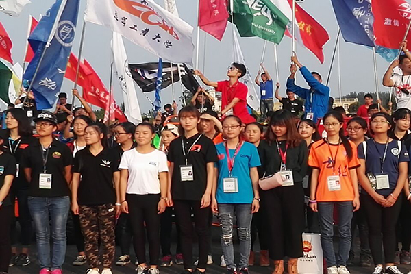 7參賽女隊員合影.jpg