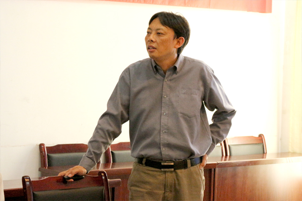 企業(yè)黃經(jīng)理.jpg