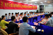 同學們用良好的精神面貌得到企業領導的大力認可