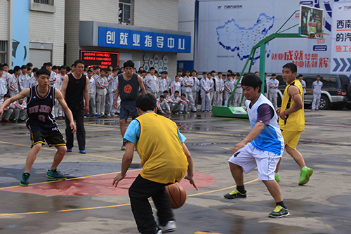 團隊合作，是取勝的關鍵。